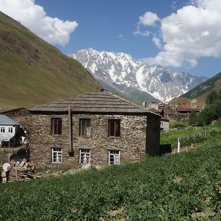 Caucasus Guesthouse Ušguli Exteriér fotografie